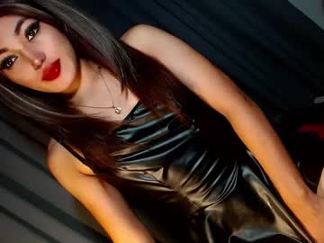 Creamycum_Celinexxx Chaturbate stream image from January 10, 2025