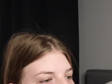 Fortuuuna Chaturbate stream image from January 10, 2025