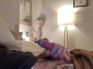 Gentle_Stranger Chaturbate stream image from January 10, 2025