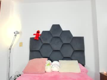 Annie_Dreams69 Chaturbate stream image from January 10, 2025