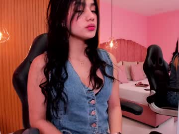Ariel_Jonnes Chaturbate stream image from January 10, 2025