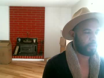 Bigdickjimmywill Chaturbate stream image from January 10, 2025