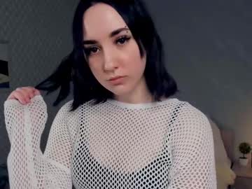 Blissdarnell Chaturbate stream image from January 10, 2025