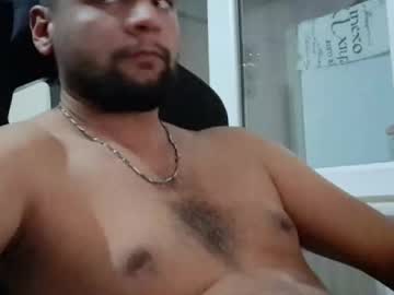 Weezing442 Chaturbate stream image from January 10, 2025