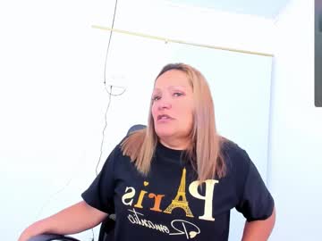 Askme2710 Chaturbate stream image from January 10, 2025