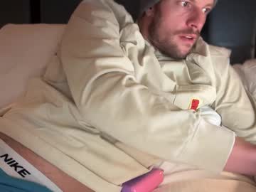 Daddydoesit69 Chaturbate stream image from January 10, 2025