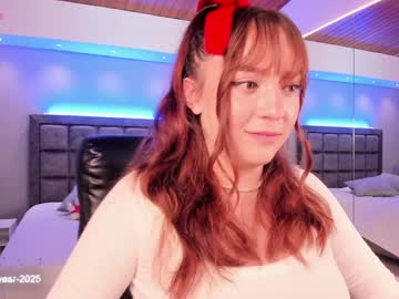 Scarlet_Bush Chaturbate stream image from January 10, 2025