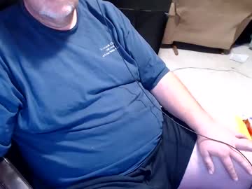 Tinyhubba Chaturbate stream image from January 10, 2025