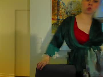 Winter_Miracle Chaturbate stream image from January 10, 2025