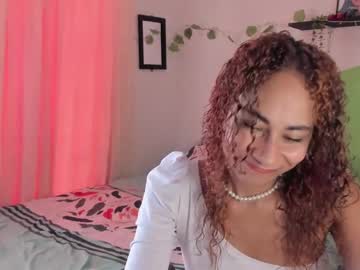 Alikaa_Nia Chaturbate stream image from January 10, 2025
