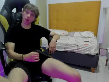 Ares_Wood1 Chaturbate stream image from January 10, 2025