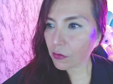 Evelyn_Mature19 Chaturbate stream image from January 10, 2025