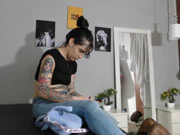 Kimandyuk Chaturbate stream image from January 10, 2025