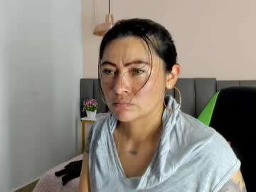 Liah_Samantha Chaturbate stream image from January 10, 2025