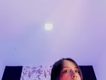 Madelinejones__ Chaturbate stream image from January 10, 2025