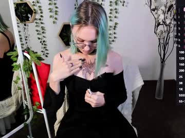 Molly__Brown Chaturbate stream image from January 10, 2025