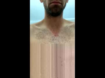 Athleticallyhung Chaturbate stream image from January 10, 2025