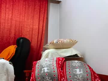 Emmycb Chaturbate stream image from January 10, 2025