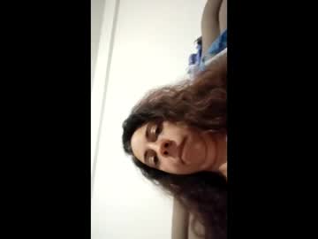 Naughtycurls69 Chaturbate stream image from January 10, 2025