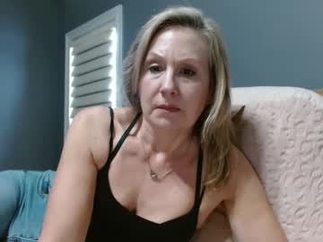 Sexyfloridamilf Chaturbate stream image from January 10, 2025