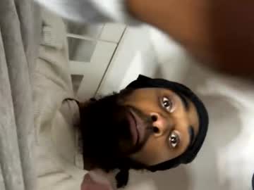 Lildickeyjr Chaturbate stream image from January 10, 2025