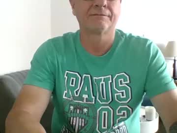 Moamale Chaturbate stream image from January 10, 2025