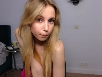 Pulssation Chaturbate stream image from January 10, 2025