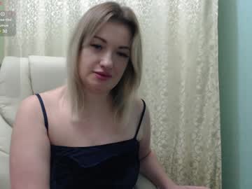 3sweetcandy3 Chaturbate stream image from January 10, 2025