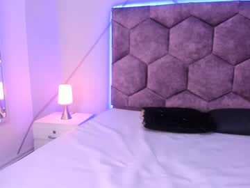 Aggy_Castel Chaturbate stream image from January 10, 2025