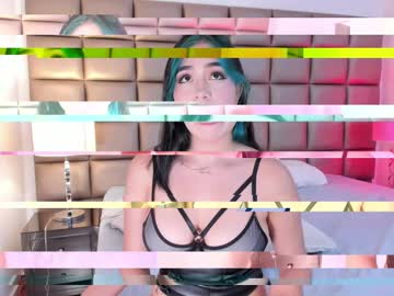 Annyhizzle Chaturbate stream image from January 10, 2025