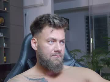 Enrikoblue Chaturbate stream image from January 10, 2025