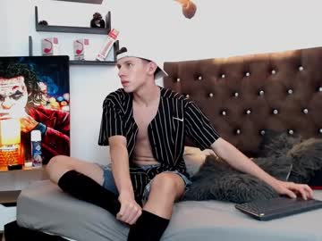 Flowers109 Chaturbate stream image from January 10, 2025