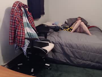 Kuggy570 Chaturbate stream image from January 10, 2025