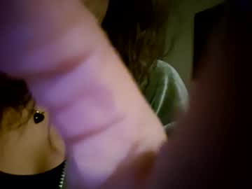 Laraa333 Chaturbate stream image from January 10, 2025