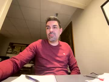 Roblatino12 Chaturbate stream image from January 10, 2025