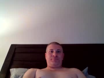 222nocondom Chaturbate stream image from January 11, 2025