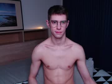 Alfie_Evanss Chaturbate stream image from January 11, 2025