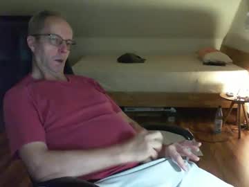 Lefti27 Chaturbate stream image from January 11, 2025