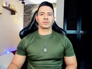 Ransoj Chaturbate stream image from January 11, 2025