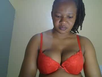 Browny_Kinky Chaturbate stream image from January 11, 2025