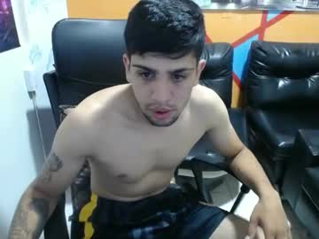 Deni_Fama Chaturbate stream image from January 11, 2025