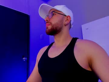 Maximo_Wolff Chaturbate stream image from January 11, 2025