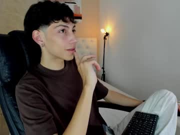 Philipe_Moonlight Chaturbate stream image from January 11, 2025