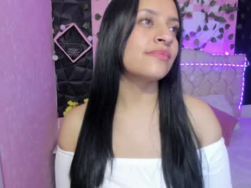 Suri_Tg Chaturbate stream image from January 11, 2025