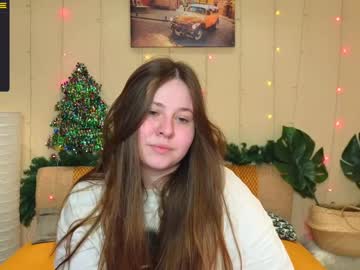 Tutti_Fruttyy Chaturbate stream image from January 11, 2025