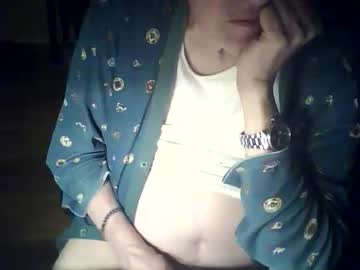 Bekklove1 Chaturbate stream image from January 11, 2025