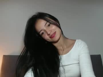 Cleoafro30 Chaturbate stream image from January 11, 2025