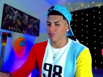 Damian_Latinxxx Chaturbate stream image from January 11, 2025