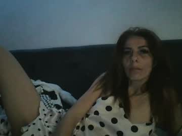 Danielle_Sellena Chaturbate stream image from January 11, 2025