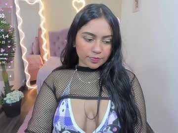Kendra_Tay Chaturbate stream image from January 11, 2025